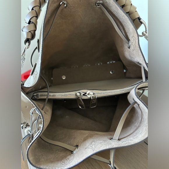 Louis Vuitton Muria bag - Picture 8 of 16